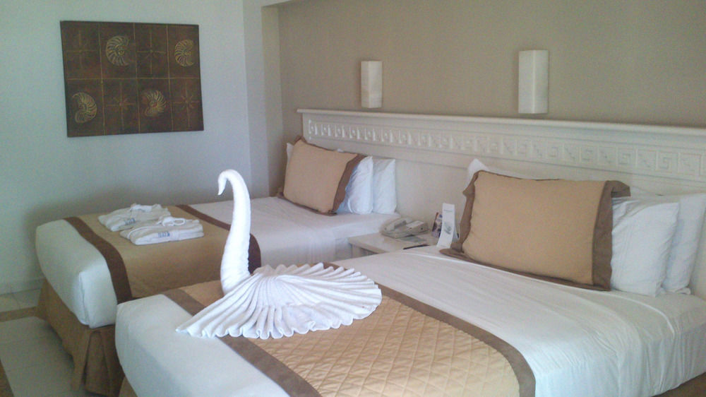 Resort Bluebay Grand Esmeralda El Marlyn Azul