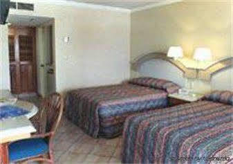 Hotel Playa Marina