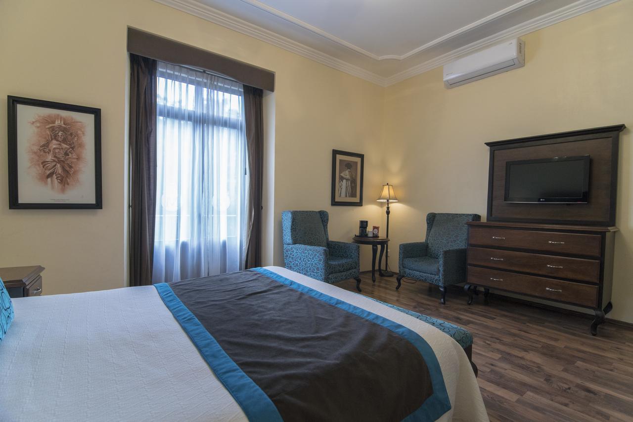 Morales Historical & Colonial Downtown Core 4*
