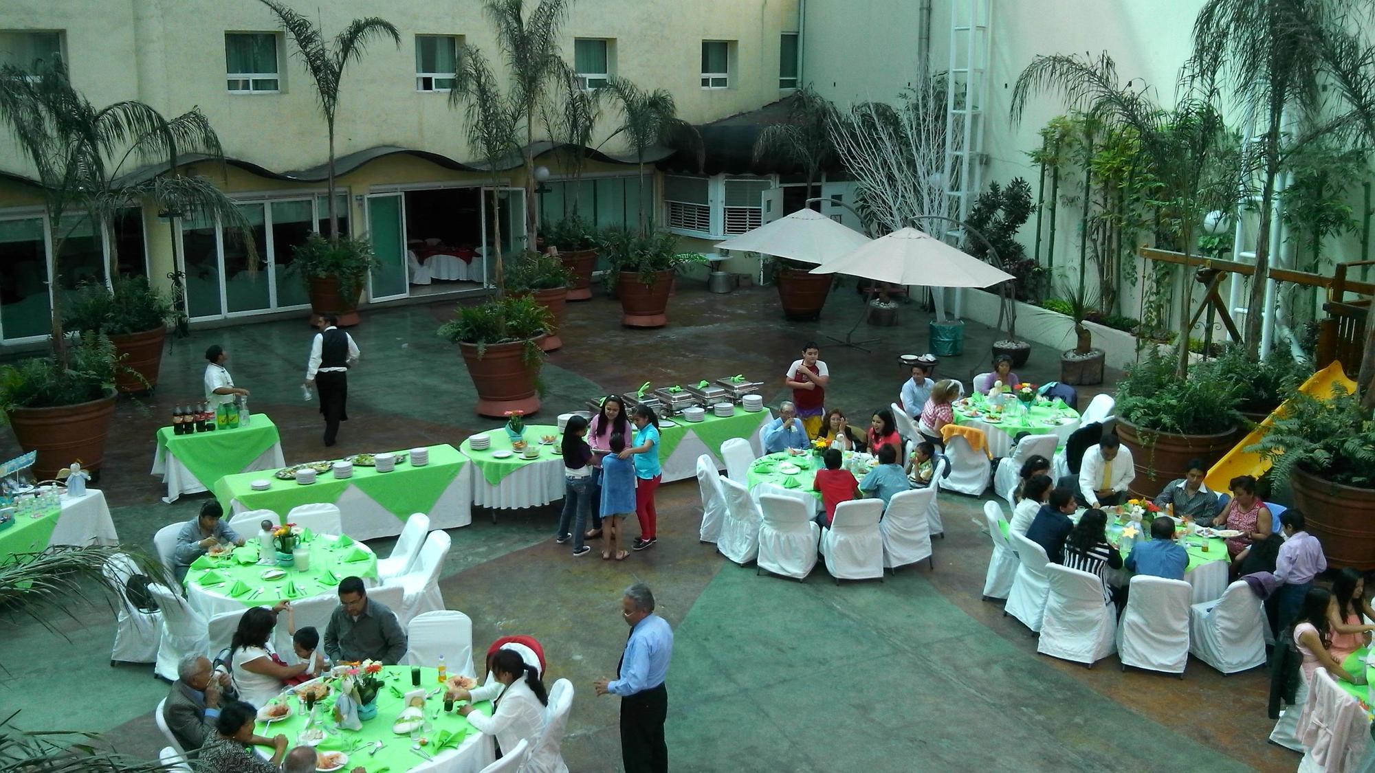 Plaza Poblana Hotel 4*