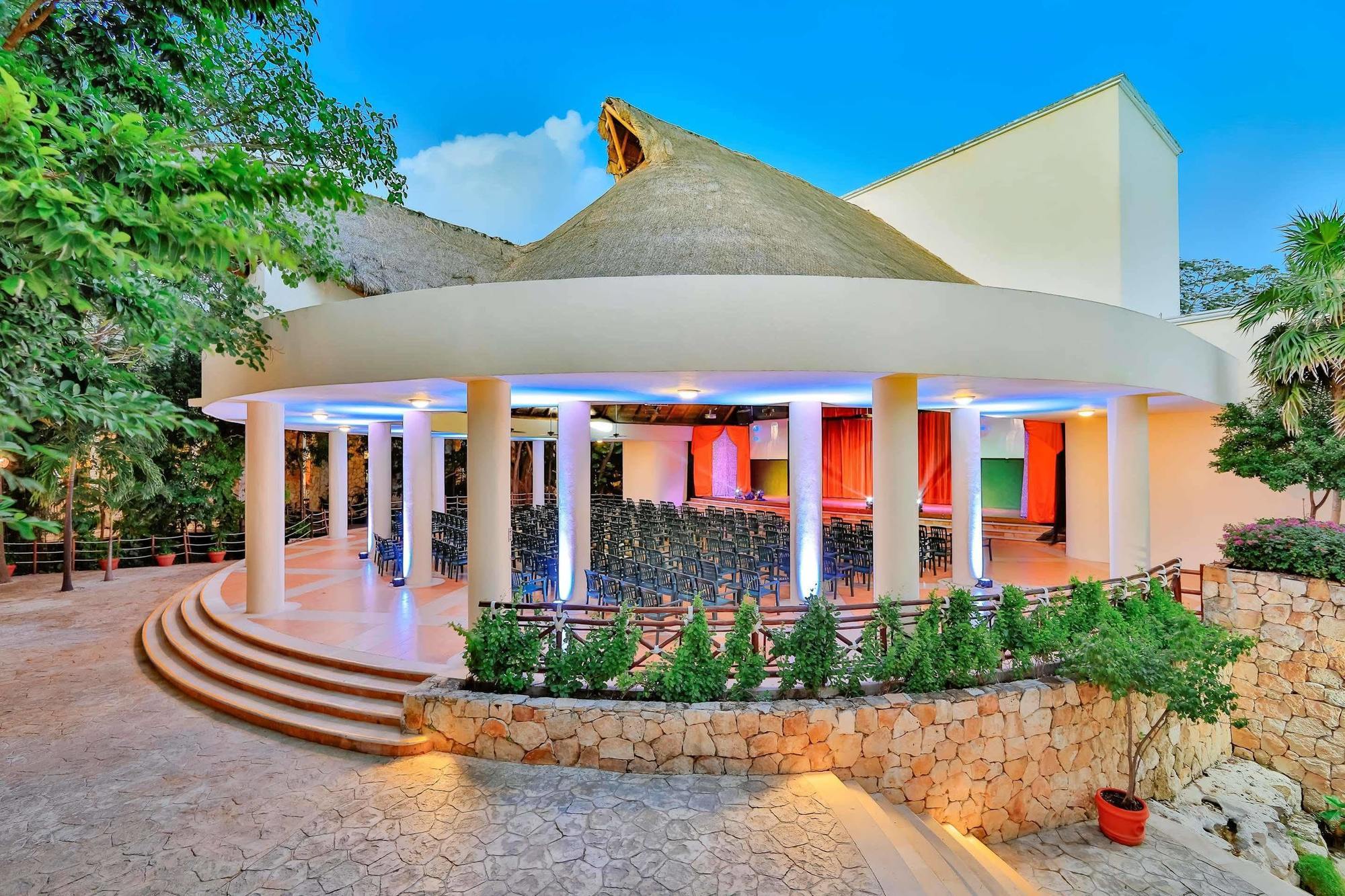 Occidental At Xcaret Destination 5* Playa del Carmen