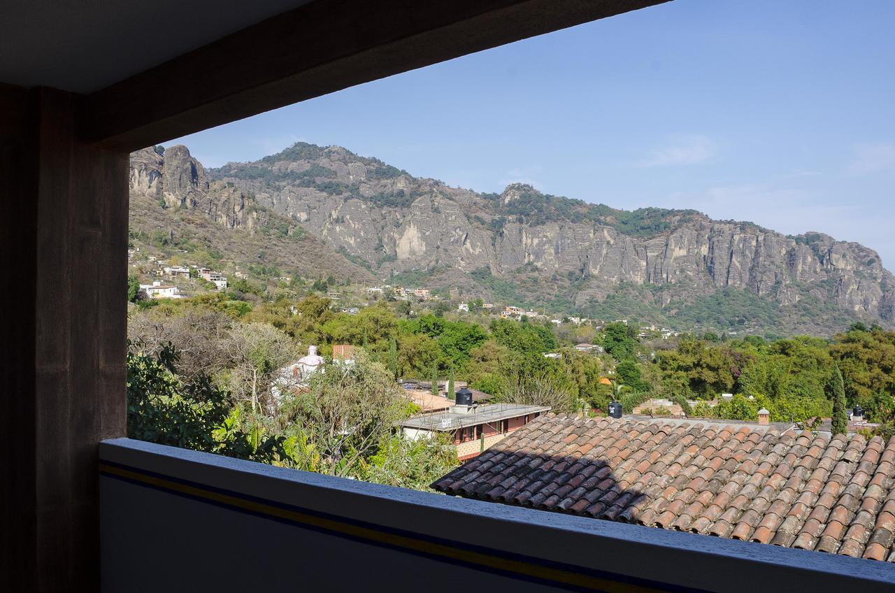 La Piramide Del Tepozteco Inn *