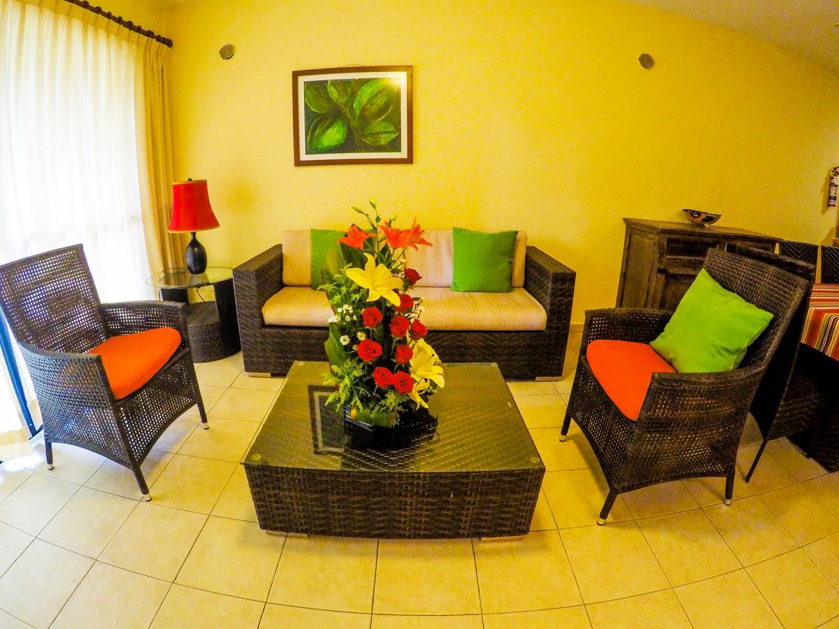 Nautibeach Front In North Aparthotel 3*