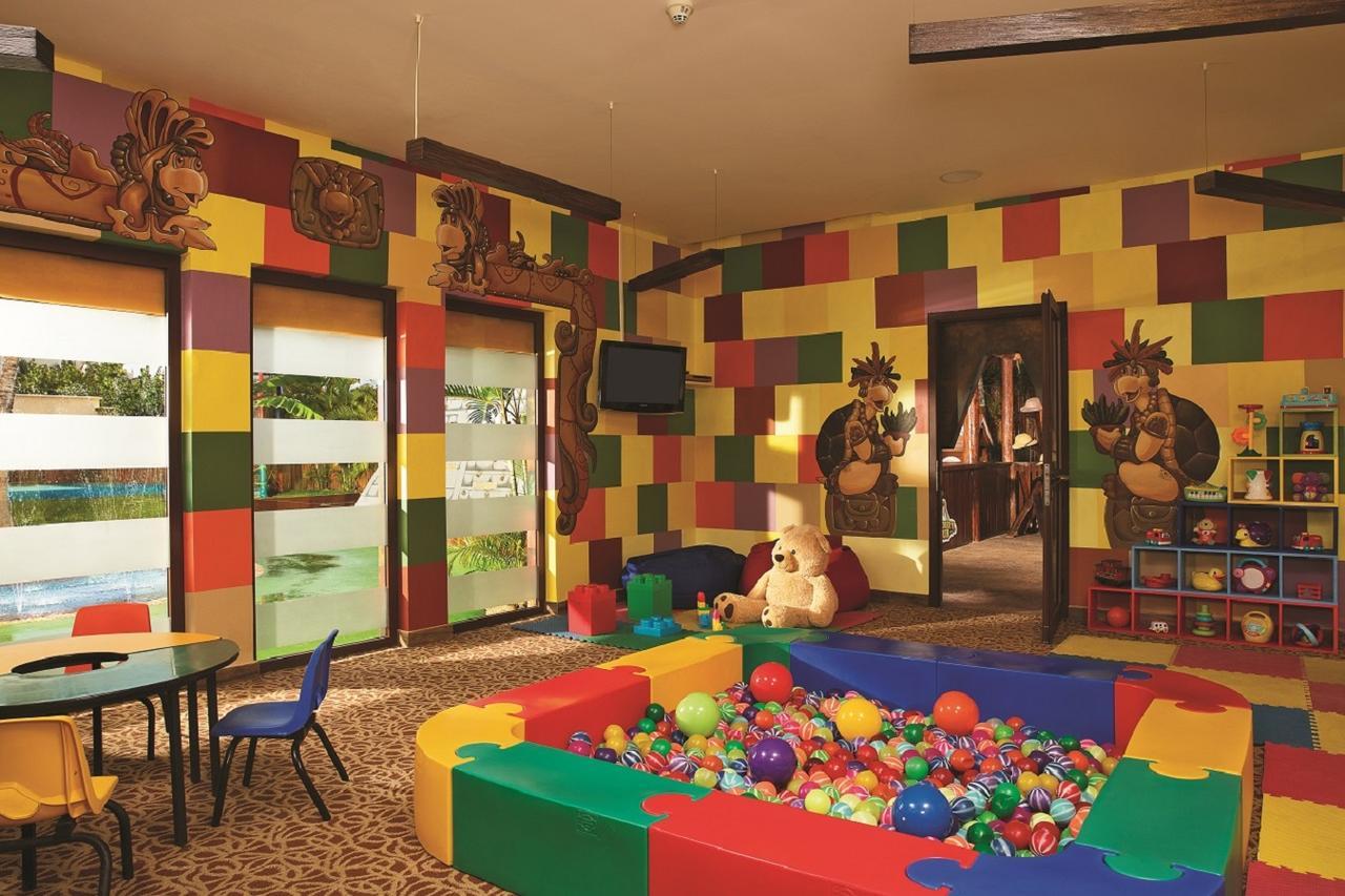 Resort Dreams Riviera Cancun &