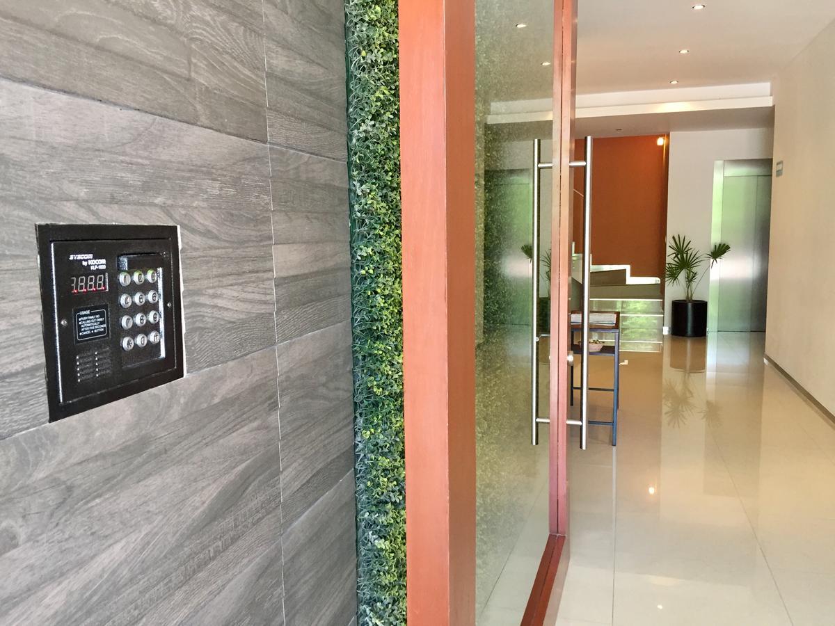 Luxury 5th Avenue Menesse 32 Apartment *