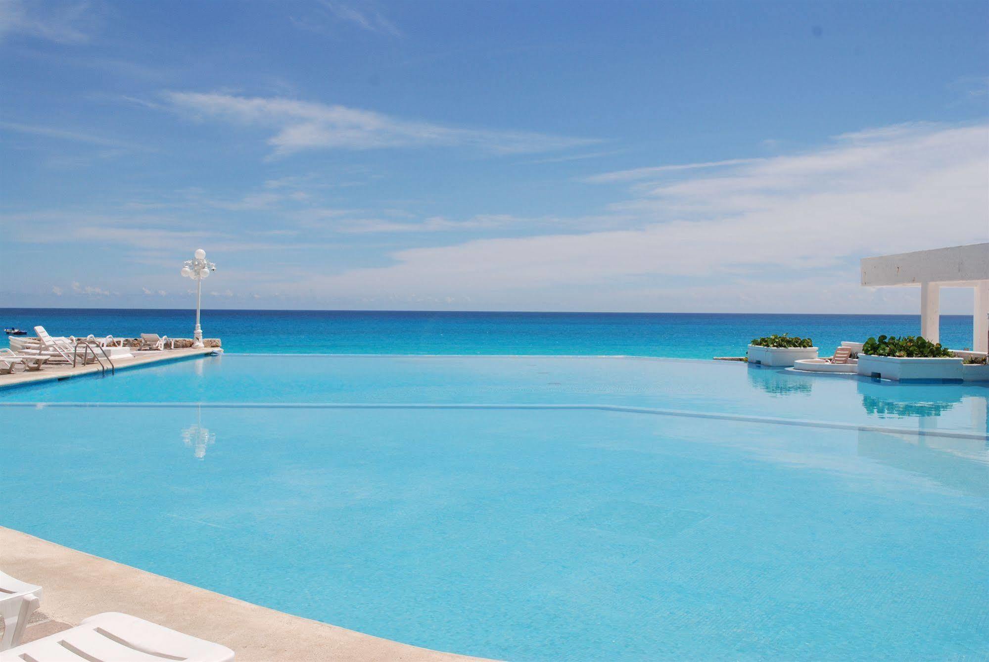 Bsea Plaza Hotel Cancun