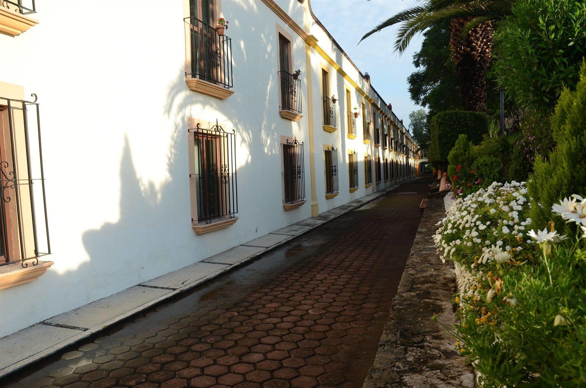 Mision Grand Hotel