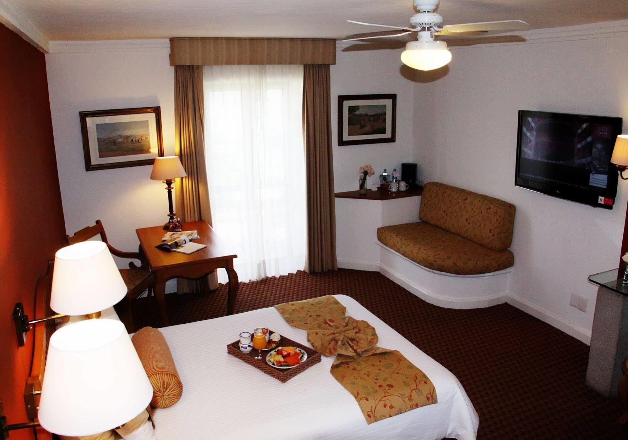 Mision Grand Hotel