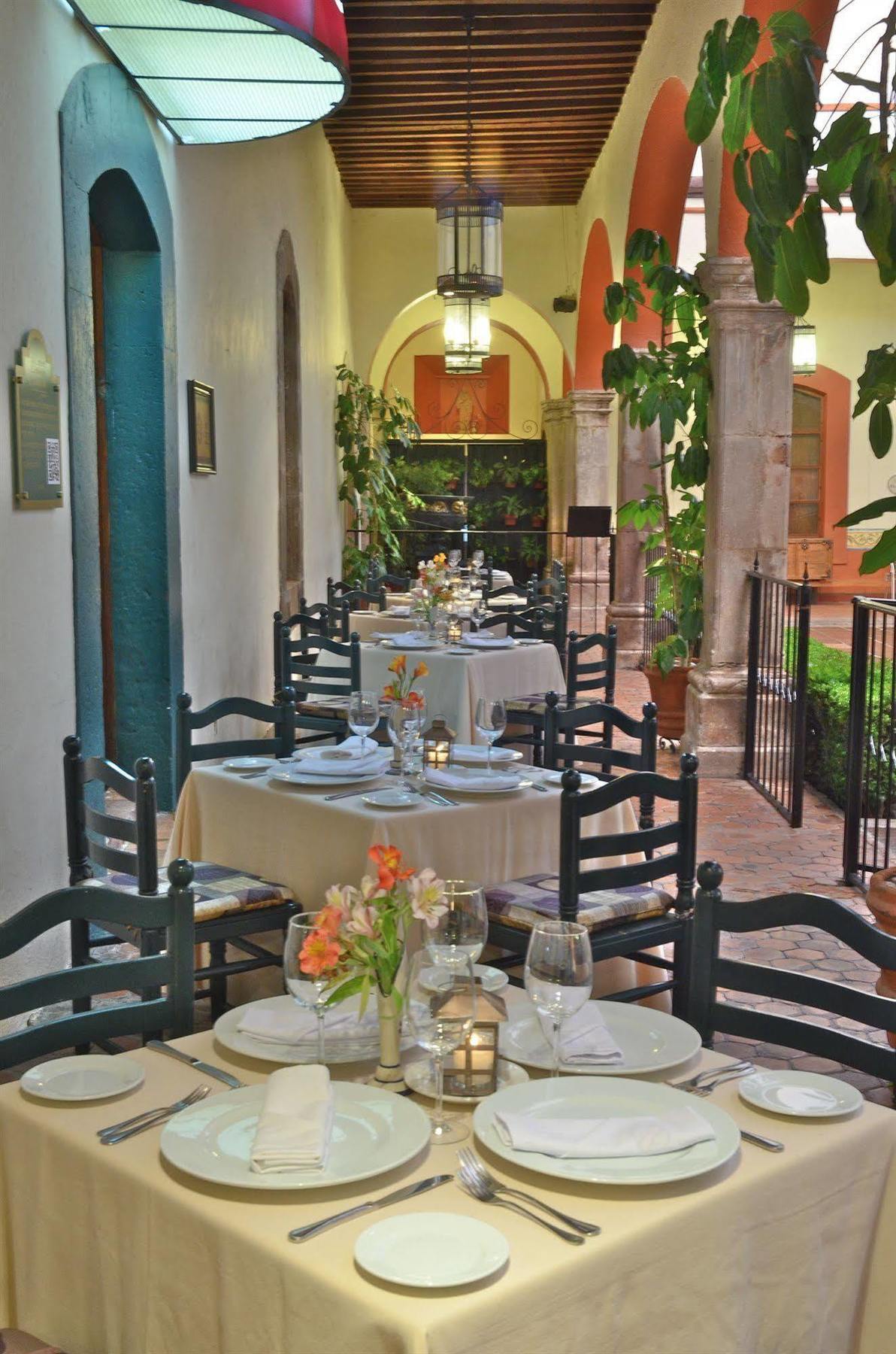 Hotel Mision Grand 4*