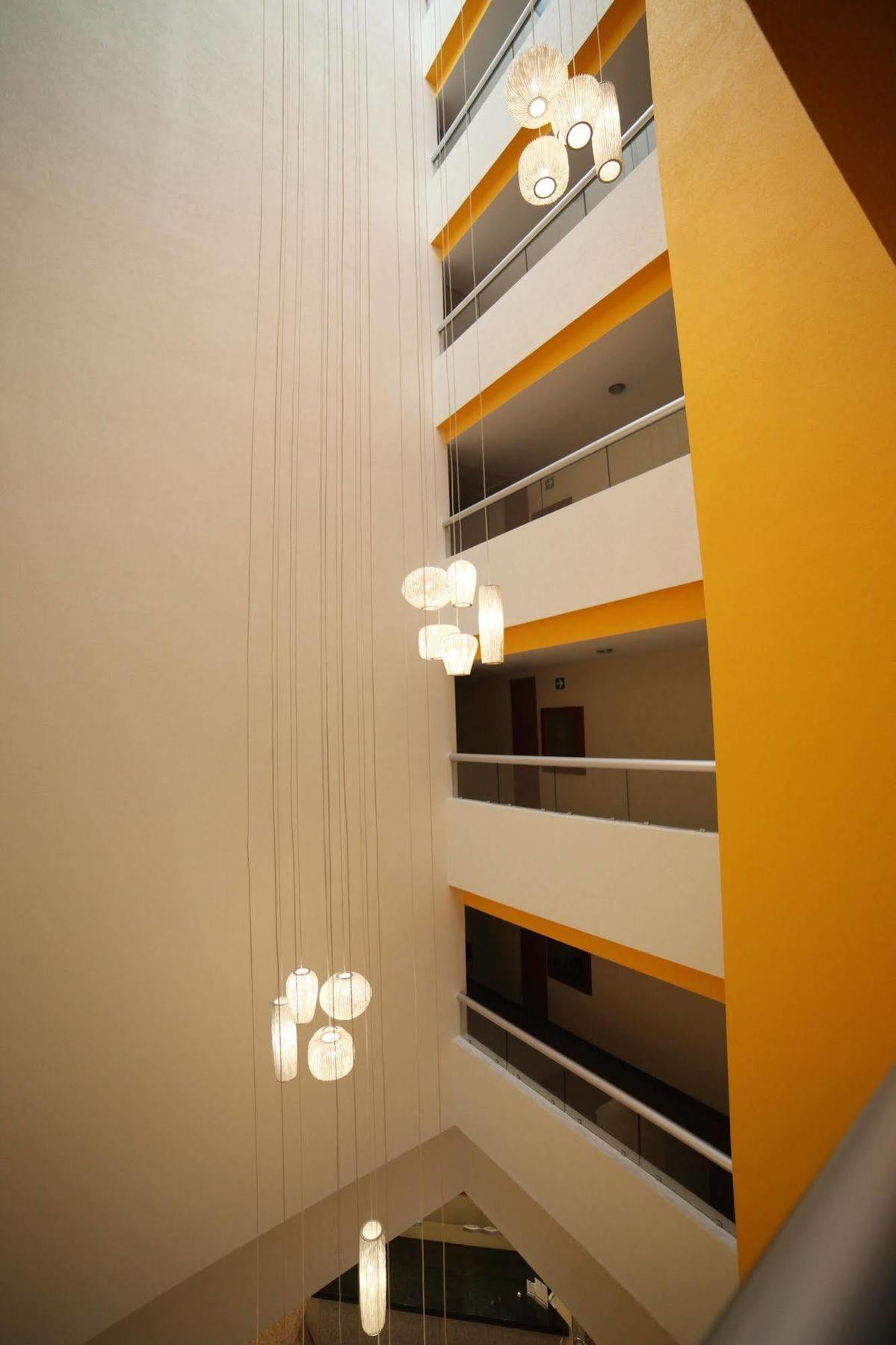Hotel Mirabel