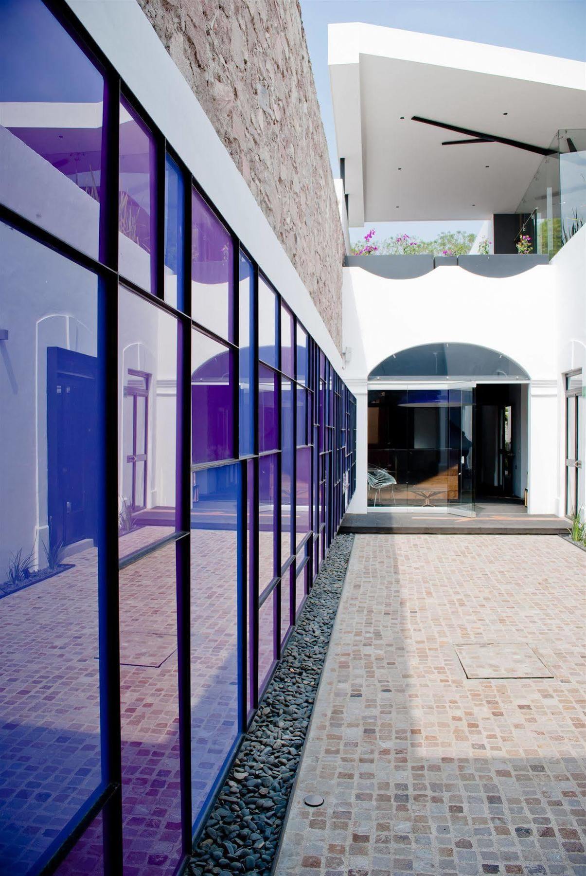 Boutique Mo17 Hotel 4*