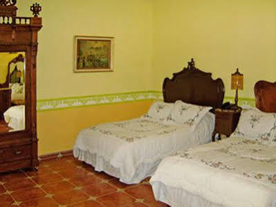Hotel Casa De Columnas Merida