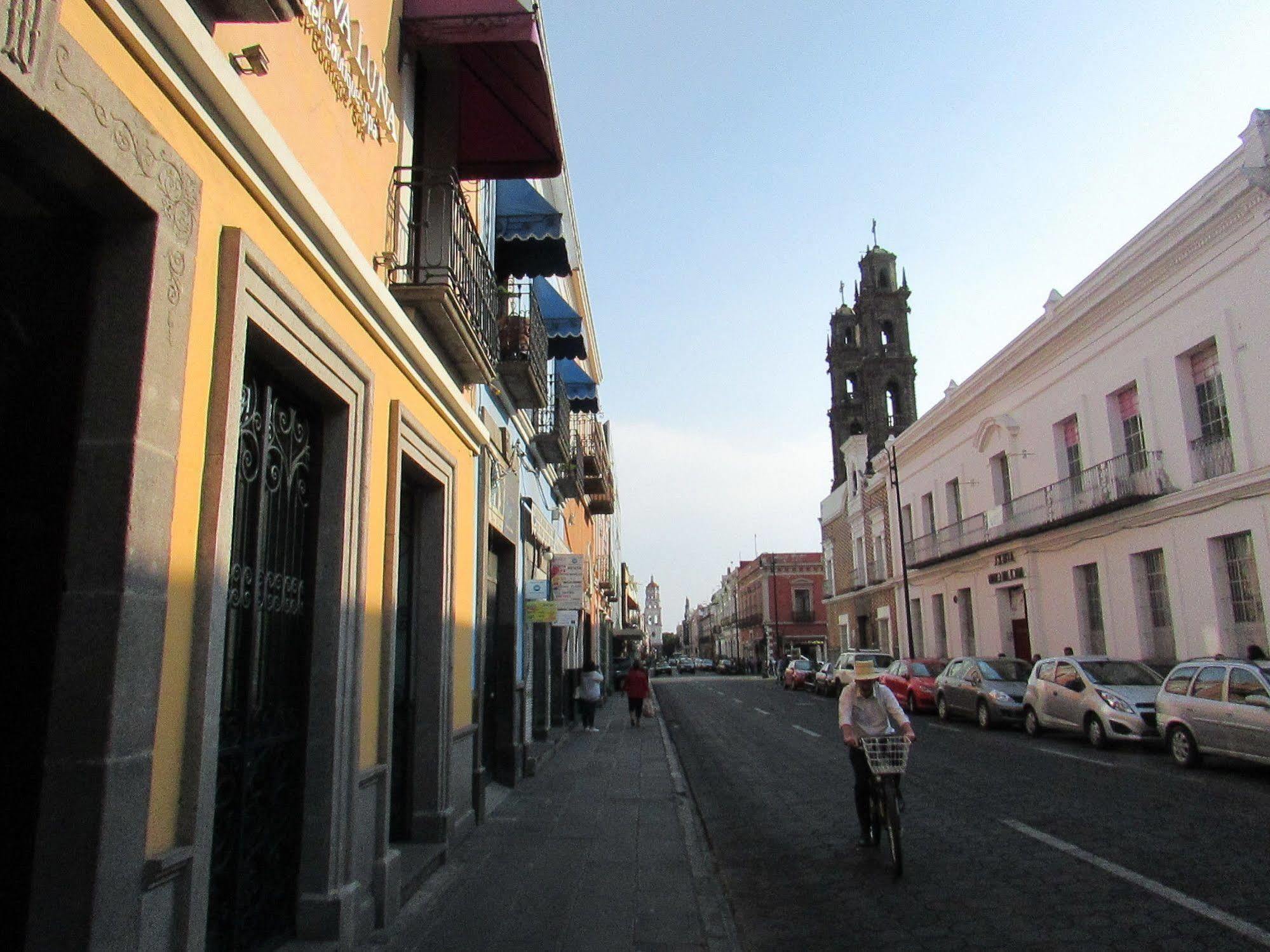Forrest & 5* Puebla