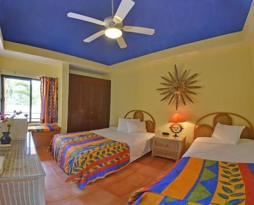 Nautibeach Front In North Isla Mujeres