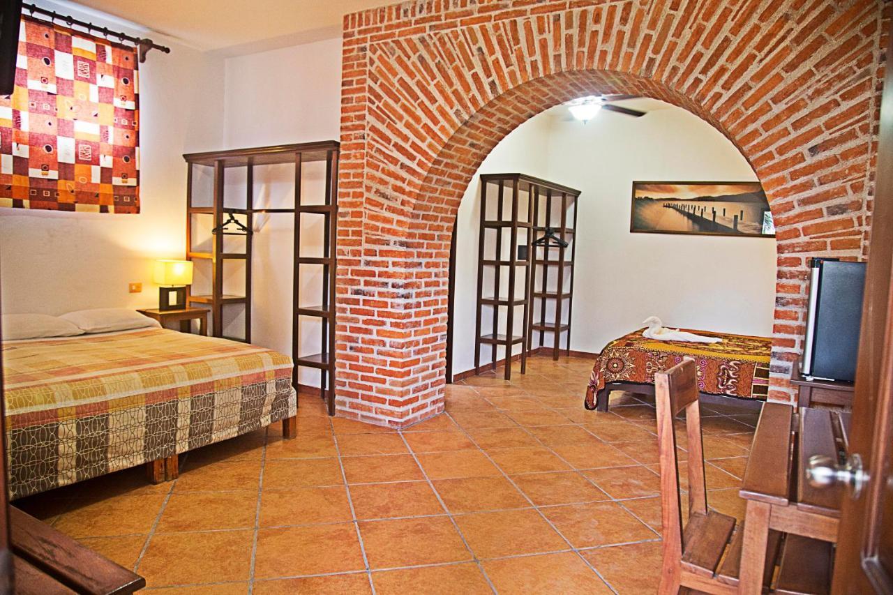 Hotel Giana 3*