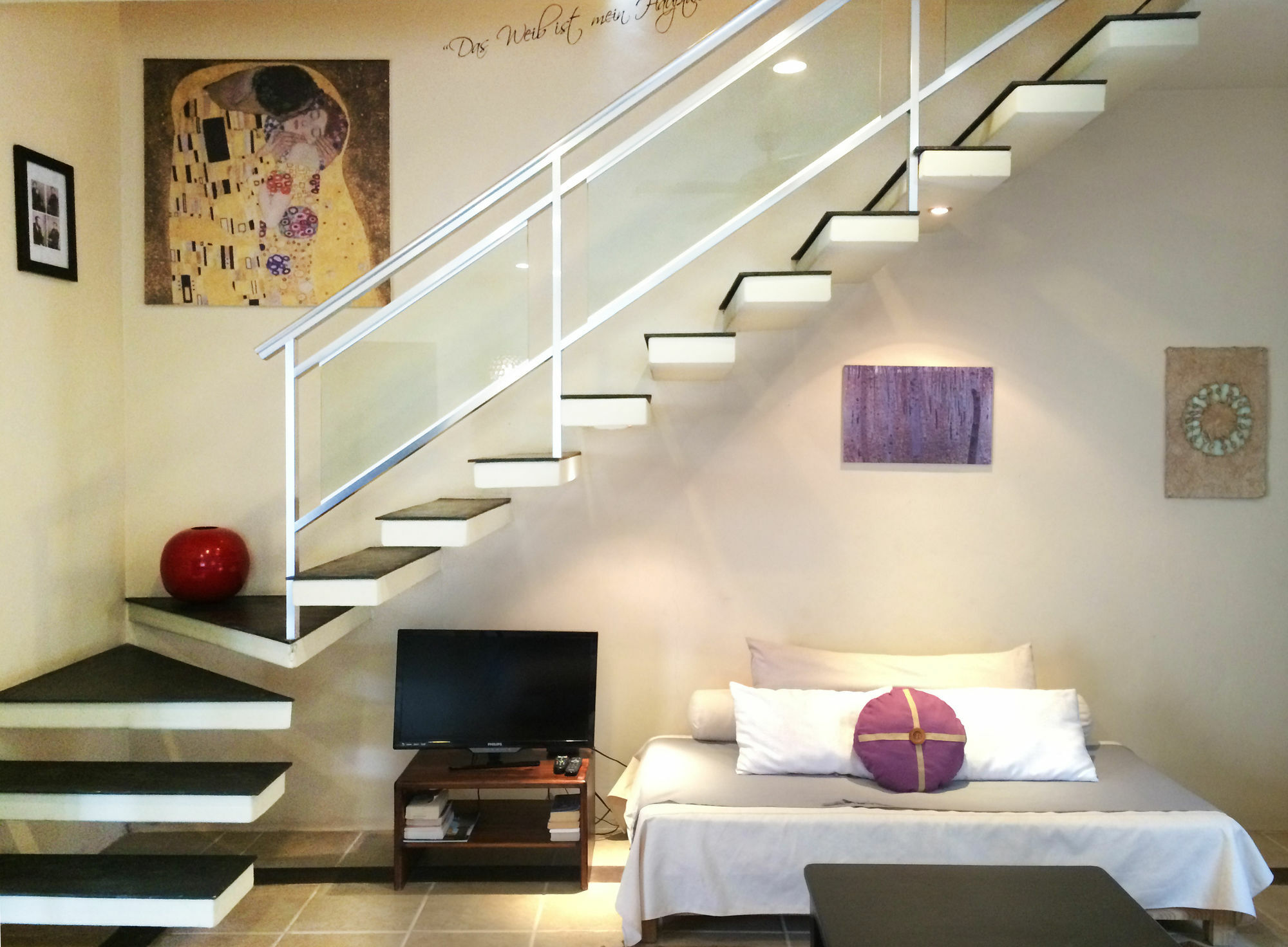 Geminis Boutique Condohotel Hotel