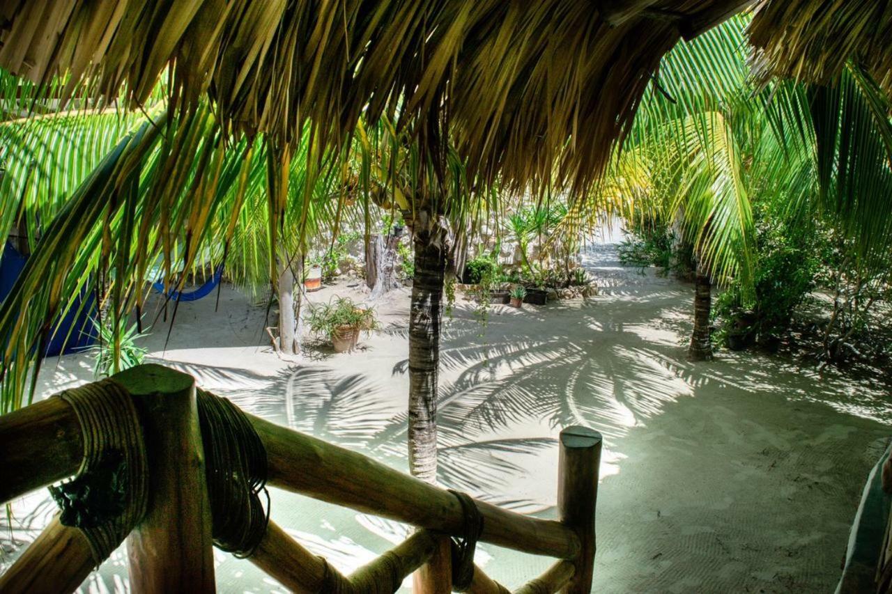 Ida Y Vuelta Hostel Isla Holbox