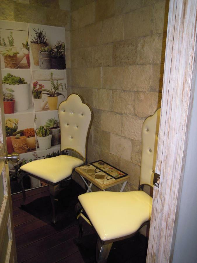 & La Mansion Del B Azul Bed & Breakfast