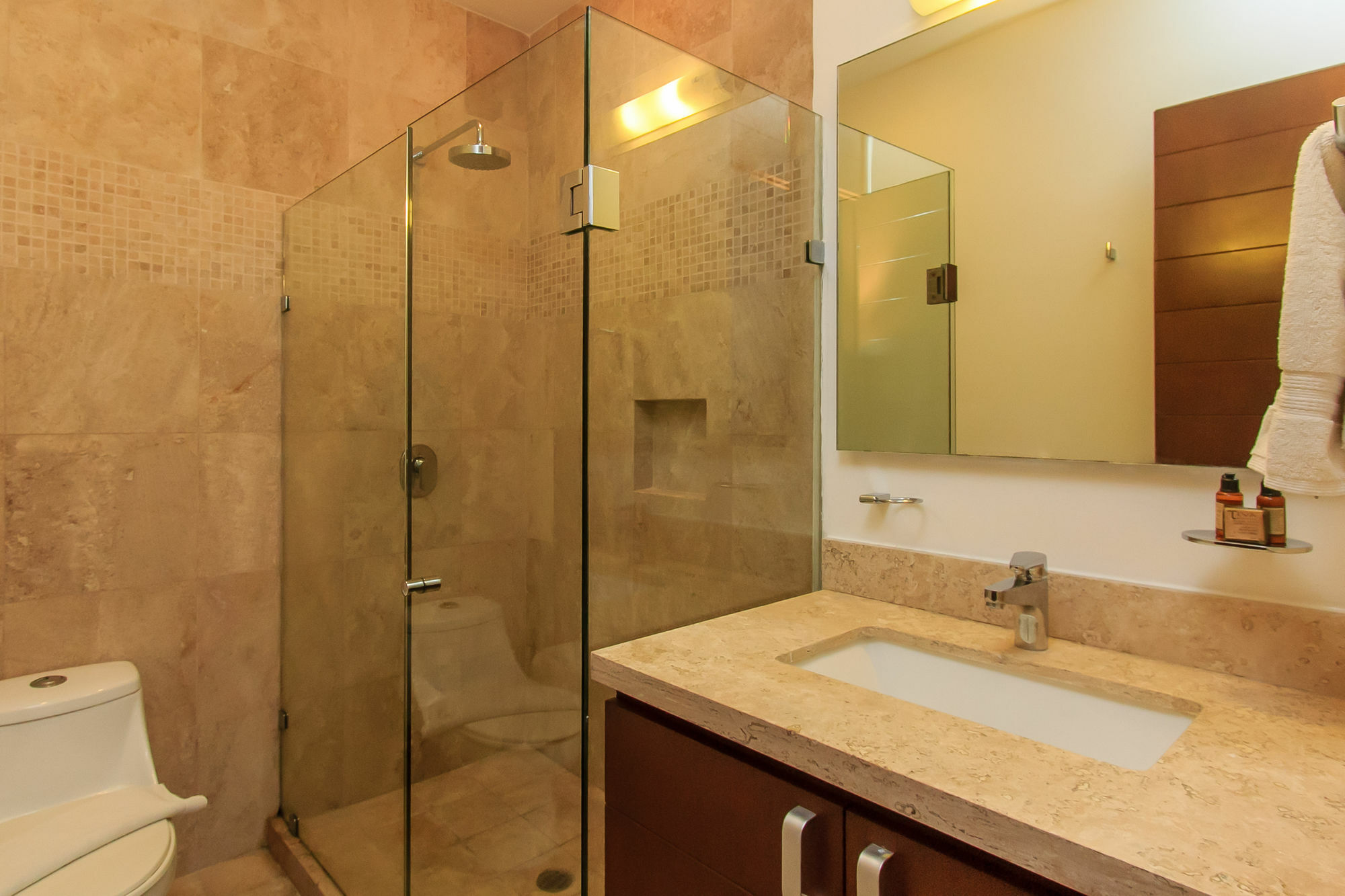 Apartment Dc 1103 Trendy Condo In Mamitas Beach Area Half Block To 5Th