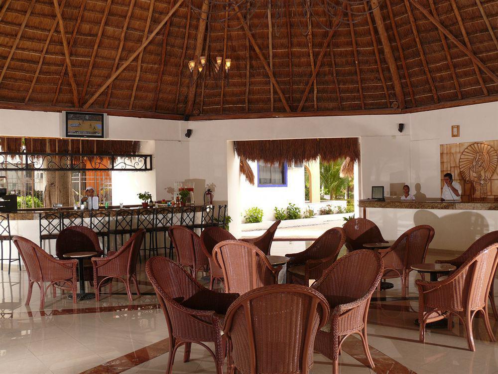 Real Playa Del Carmen & Beach Club 3*