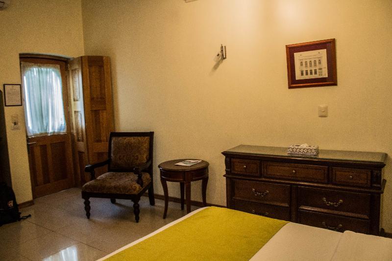 Hotel De Antano