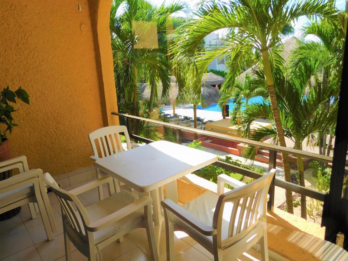 Nautibeach Front In North Aparthotel Isla Mujeres