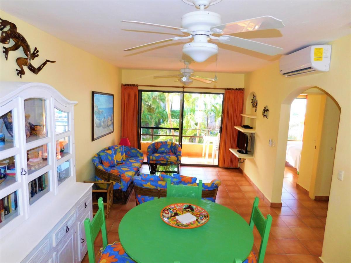 Nautibeach Front In North Isla Mujeres