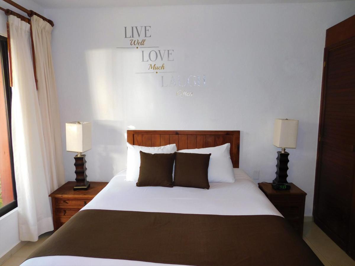 Nautibeach Front In North Aparthotel Isla Mujeres