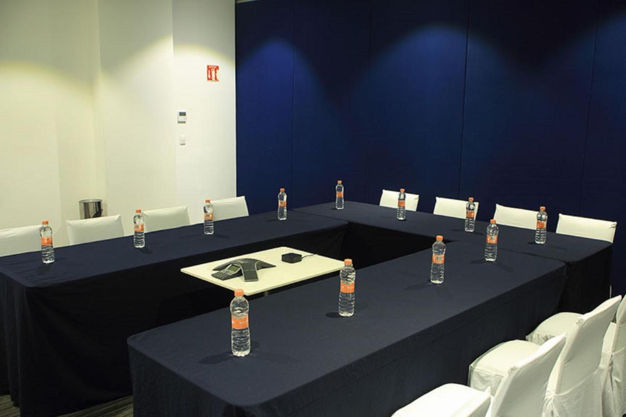 Express & Angelopolis By Ihg Hotel Puebla