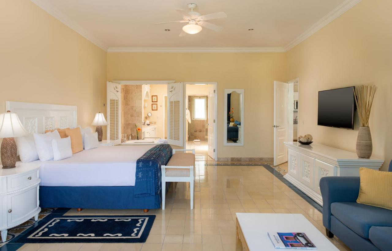 Pueblo Bonito Emerald Bay &