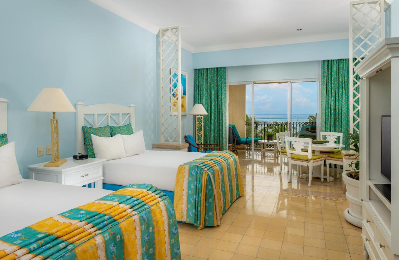 Pueblo Bonito Emerald Bay &