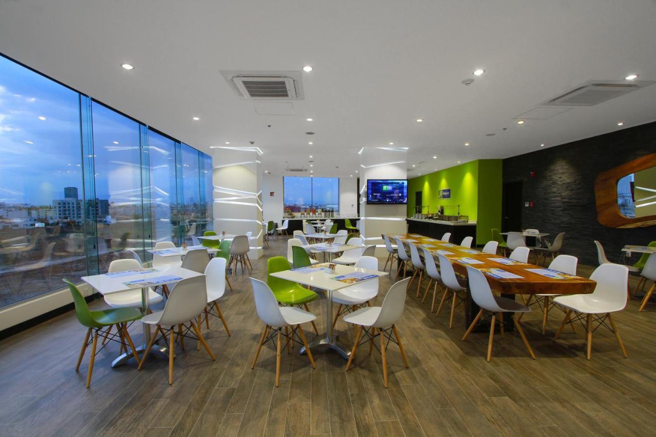 Express & Angelopolis By Ihg Hotel Puebla