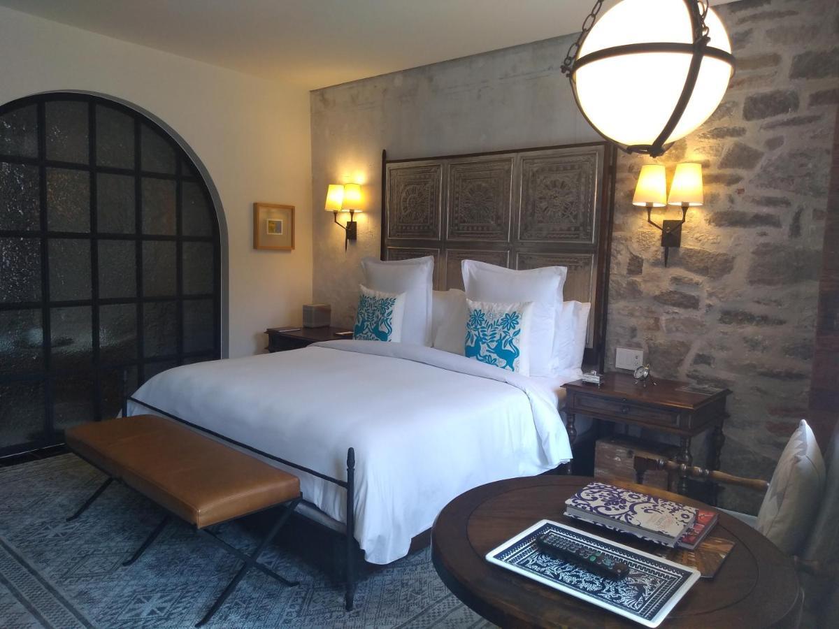 Hotel Banyan Tree
