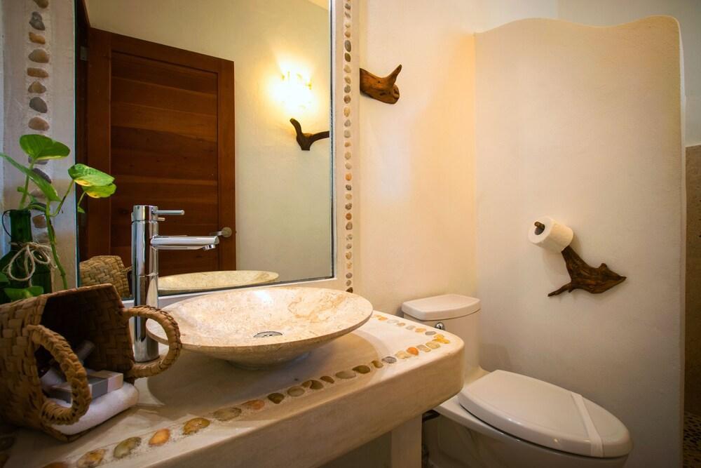 Casa Iguana - Beachfront Hotel Isla Holbox