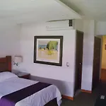 Hotel Campestre Inn
