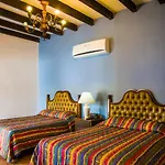 Hotel Cosmos Don Carlos