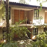 Hospedaje Totalmanik