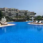 Condo Exclusivo De 2Rec En Complejo B Nayar