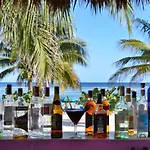 Nacional Beach Club & Bungalows
