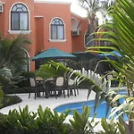 Hotel Playa Cristal