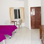 Hotel Y Suites Corita