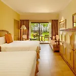 Barcelo Maya Colonial