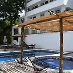 Los Naranjos