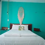 Costa Esmeralda