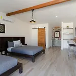 Collins Village Hotel Boutique