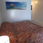 #7 Beach Front Private Room