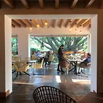 La Provence Restaurant & Hotel Boutique