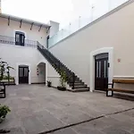 Hotel Business Real 500
