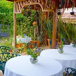 Hotel Rincon Del Arco