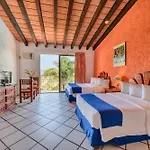 Decameron Los Cocos Guayabitos, Ramada All-Inclusive Resort